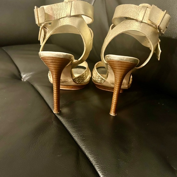 Marc Fisher gold sandals with 4.5 in. Heel. Comfortable platform. Ankle straps - Picture 4 of 5